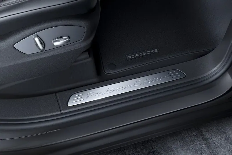 Porsche Cayenne Platinum Edition