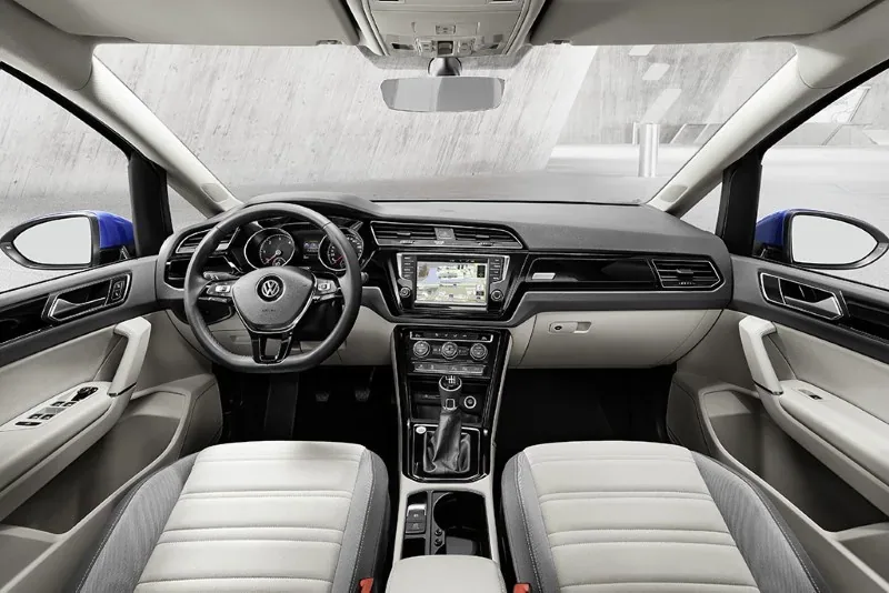 Volkswagen Touran R-Line