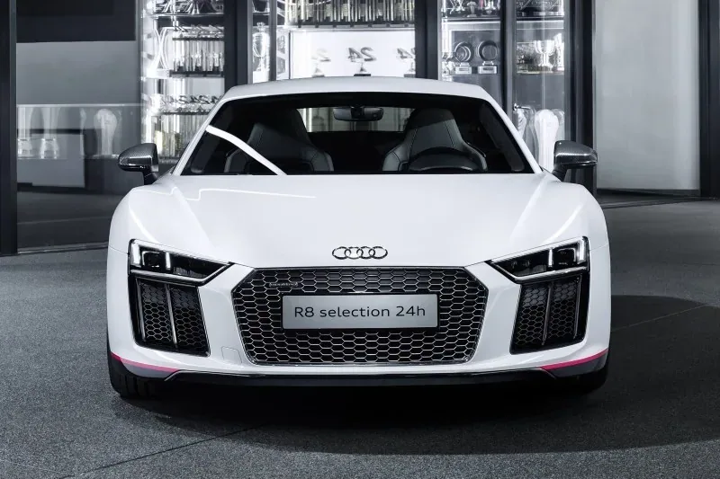Audi R8 Coupé V10 plus „selection 24h“