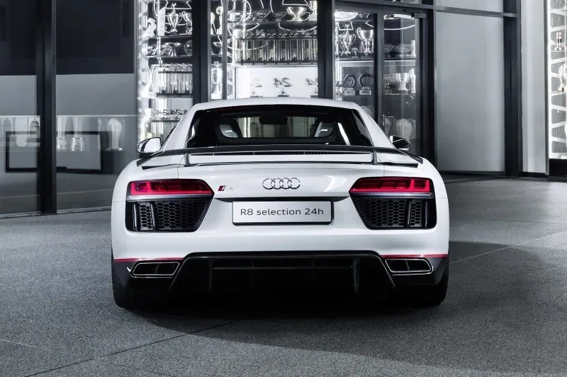 Audi R8 Coupé V10 plus „selection 24h“