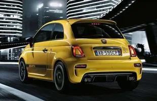 Abarth 595 po liftingu — zdjęcie 2