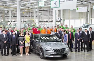 100 tysięcy sztuk Skody Superb III — zdjęcie 1