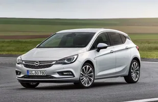 Opel Astra 1.6 BiTurbo CDTI — zdjęcie 1