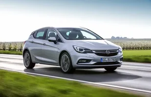 Opel Astra 1.6 BiTurbo CDTI — zdjęcie 5