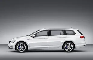 Volkswagen Passat GTE. Ceny — zdjęcie 6