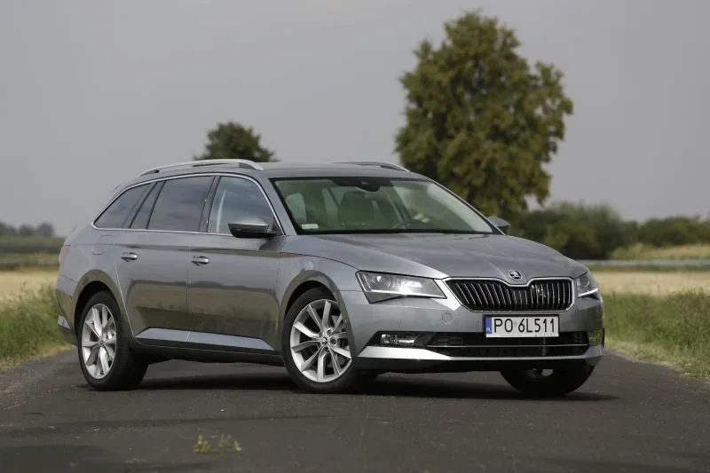 Skoda Superb Combi