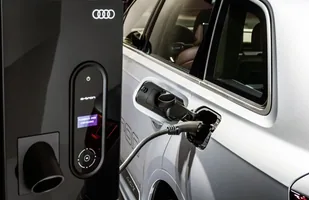 Audi Q7 e-tron 3.0 TDI quattro. Ceny — zdjęcie 11