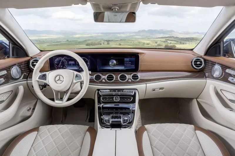 Mercedes E kombi typoszeregu W213