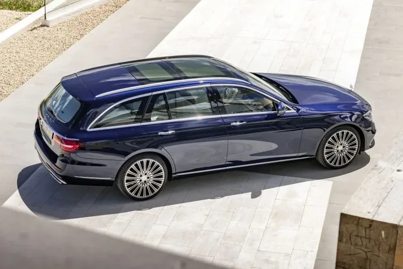 Mercedes E kombi typoszeregu W213