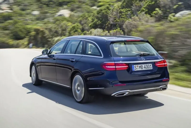 Mercedes E kombi typoszeregu W213