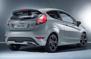Ford Fiesta ST200 - ceny w Polsce — zdjęcie 2
