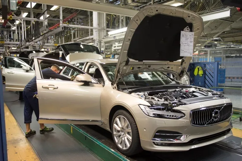 Volvo V90