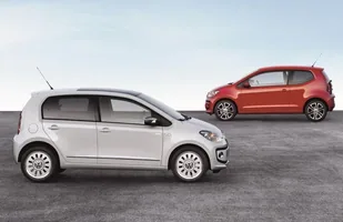 Volkswagen Up! z dodatkową parą drzwi — zdjęcie 2