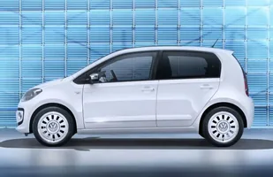 Volkswagen Up! z dodatkową parą drzwi — zdjęcie 6
