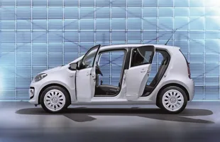 Volkswagen Up! z dodatkową parą drzwi — zdjęcie 7