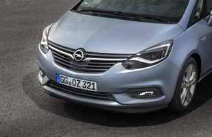 Światła AFL LED w Oplach Zafira i Mokka X — zdjęcie 3
