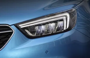 Światła AFL LED w Oplach Zafira i Mokka X — zdjęcie 4