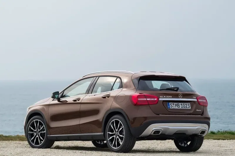 Mercedes GLA