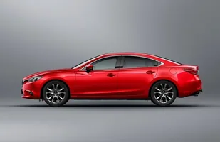 Mazda 6 po modernizacji — zdjęcie 8