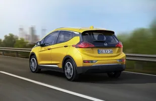 Opel Ampera-e. Elektryczna nowość — zdjęcie 3