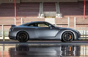 Zmodernizowany Nissan GT-R w Polsce. Ceny — zdjęcie 7
