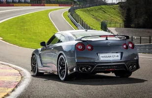 Zmodernizowany Nissan GT-R w Polsce. Ceny — zdjęcie 8