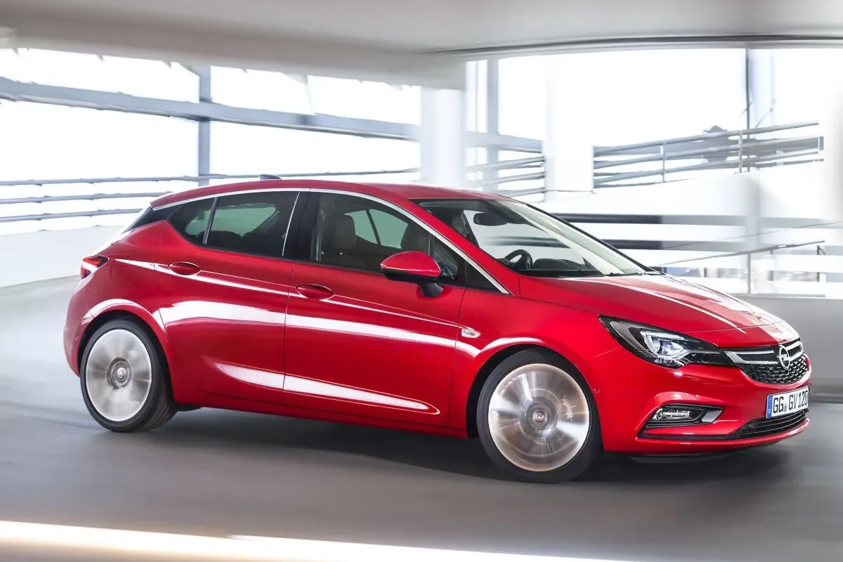Nowy Opel Astra