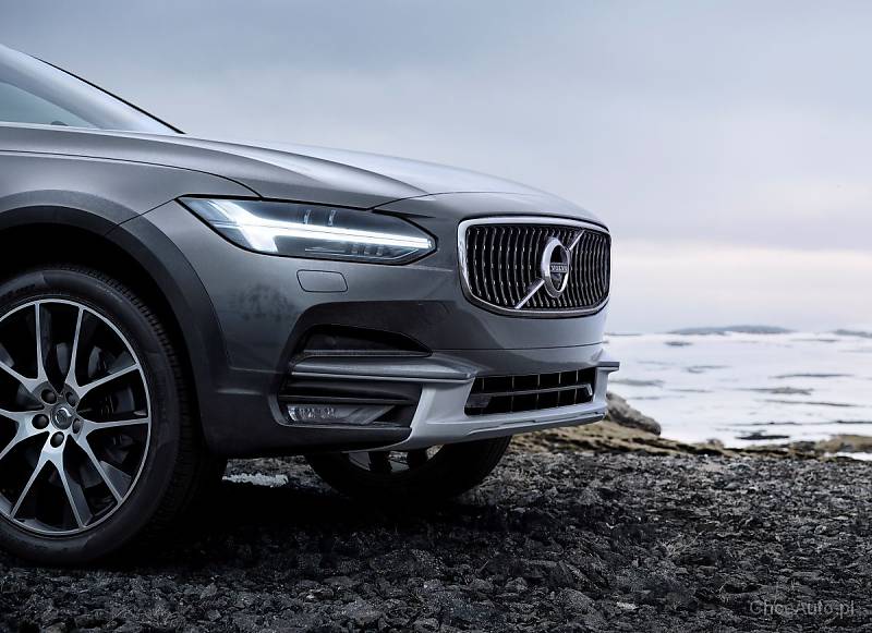 Volvo V90 Cross Country