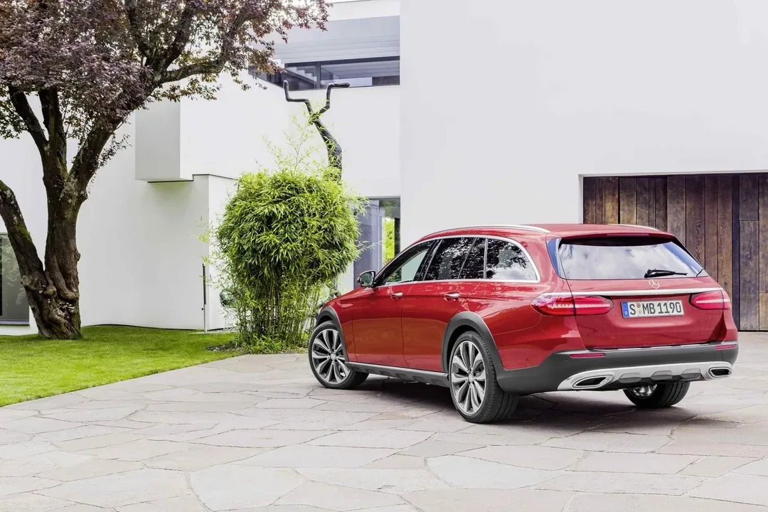Mercedes E all-terrain