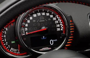 Mini John Cooper Works Clubman — zdjęcie 2