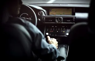 Lexus IS po liftingu — zdjęcie 3