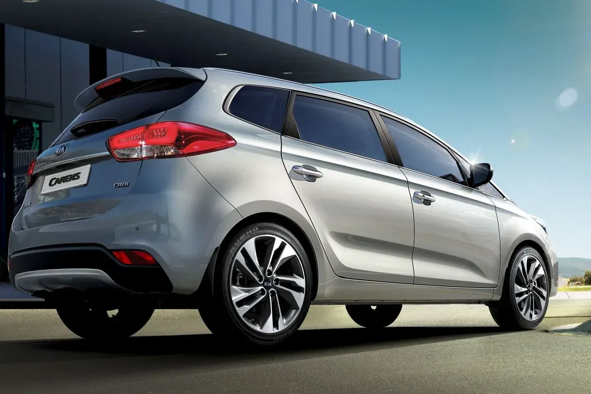 Kia Carens po liftingu