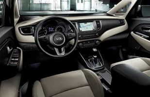 Kia Carens po liftingu — zdjęcie 3