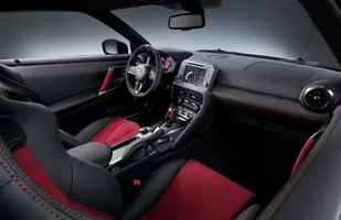 Nissan GT-R Nismo już w Polsce. Ceny — zdjęcie 7