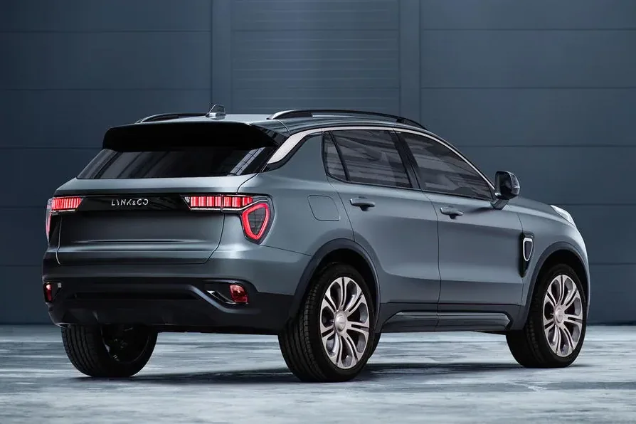 Lynk&Co 01