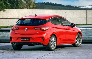 Holden Astra. Z Gliwic do... Australii — zdjęcie 2