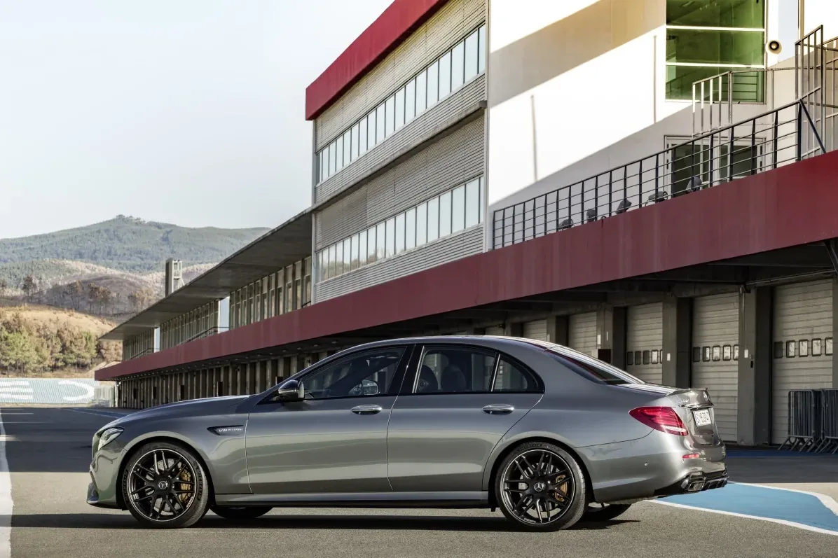Mercedes-AMG E 63