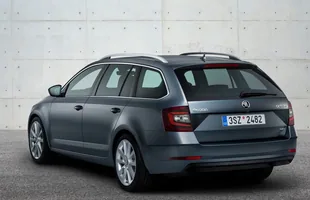 Skoda Octavia już po liftingu — zdjęcie 4