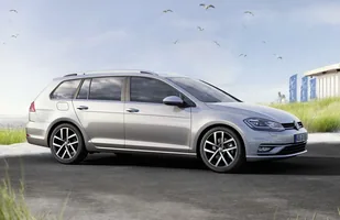 Volkswagen Golf po liftingu — zdjęcie 2