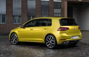 Volkswagen Golf po liftingu — zdjęcie 1