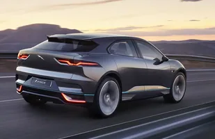 Jaguar I-Pace. Pierwszy elektryczny — zdjęcie 6