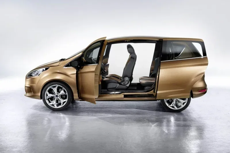 Ford B-Max - otwieranie drzwi w prototypie
