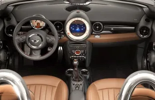 Mini Roadster - pierwszy w historii marki — zdjęcie 2