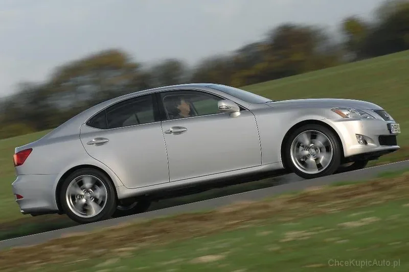 Lexus IS II