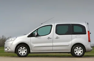 Pierwsze zdjęcia. Nowy Peugeot Partner — zdjęcie 2