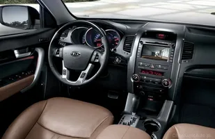 Używane: Kia Sorento II — zdjęcie 8