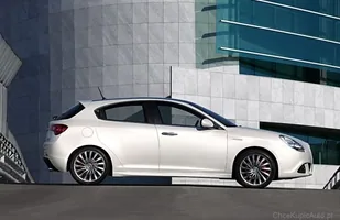 Używane: Alfa Romeo Giulietta — zdjęcie 8