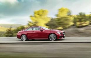 Mercedes E Coupe. Polskie ceny — zdjęcie 6