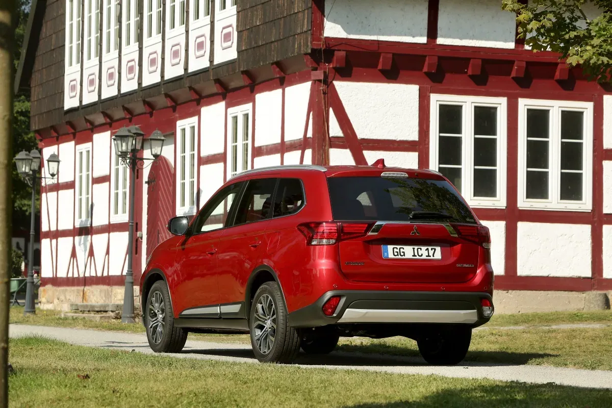 Mitsubishi Outlander