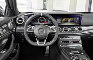 Mercedes-AMG E 63 4MATIC+  jako kombi — zdjęcie 6